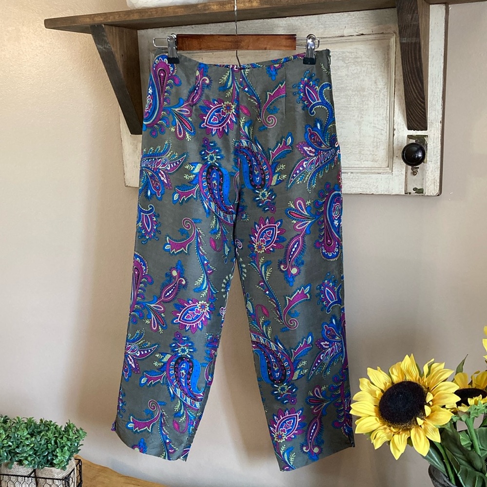 Silk Paisley Capris